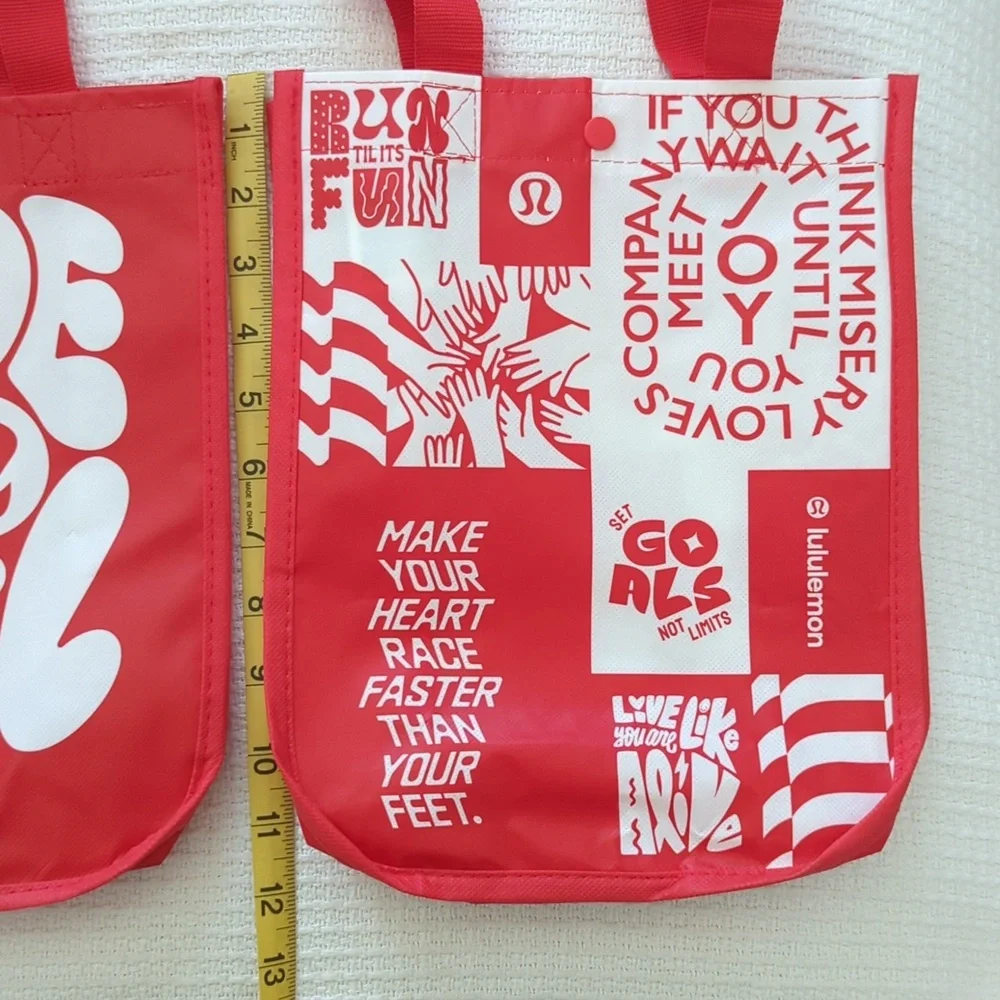 ❤️❤️ Lululemon Small Reusable Red Party Tote Bags - Set Of 8 ❤️❤️
